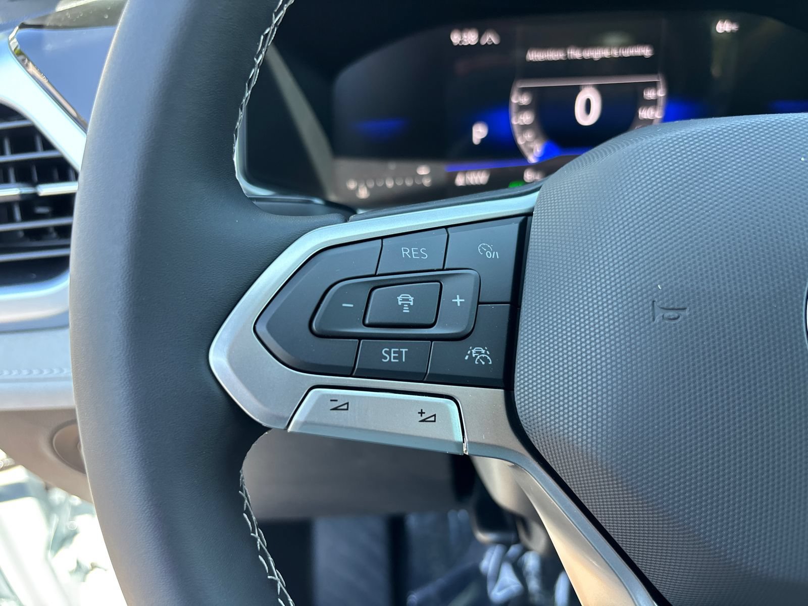 New 2026 Volkswagen Taos SE AWD/4WD image 17