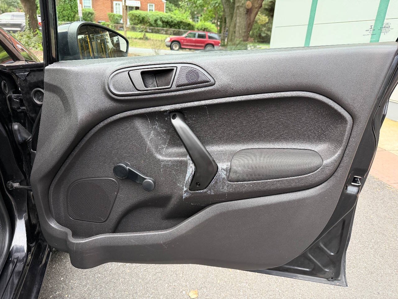Used 2015 Ford Fiesta S FWD image 16