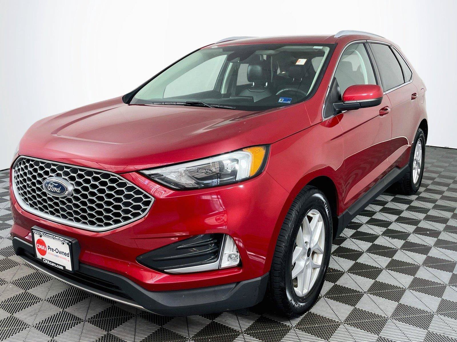 Used 2023 Ford Edge SEL w/ Convenience Package AWD/4WD image 3