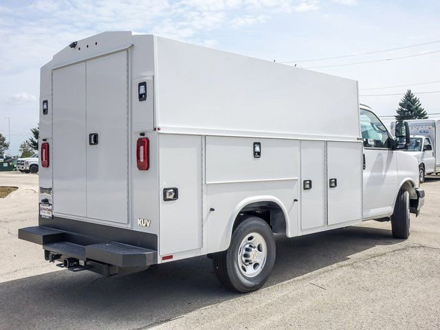 New 2025 Chevrolet Express 3500 w/ Power Convenience Package RWD video 3