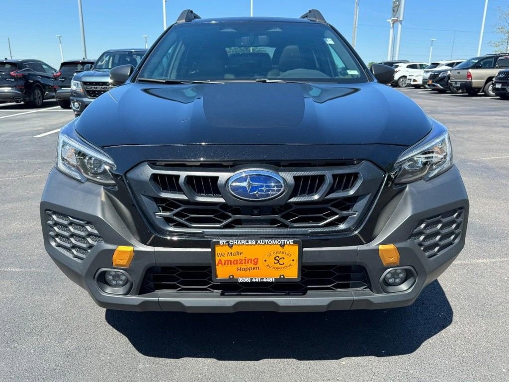 Used 2025 Subaru Outback Wilderness AWD/4WD image 9