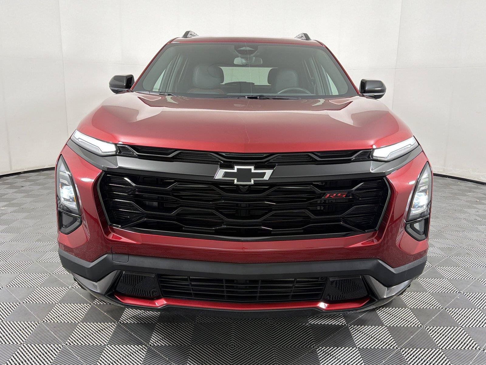 Certified 2026 Chevrolet Equinox RS FWD image 2