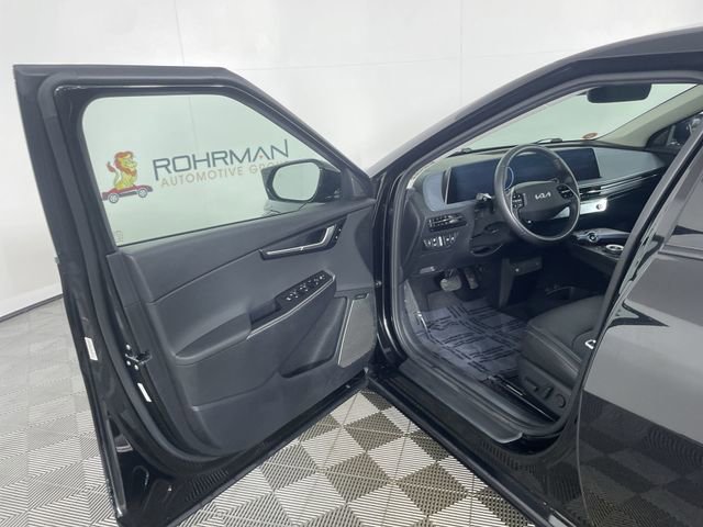 Used 2023 Kia EV6 Wind image 18