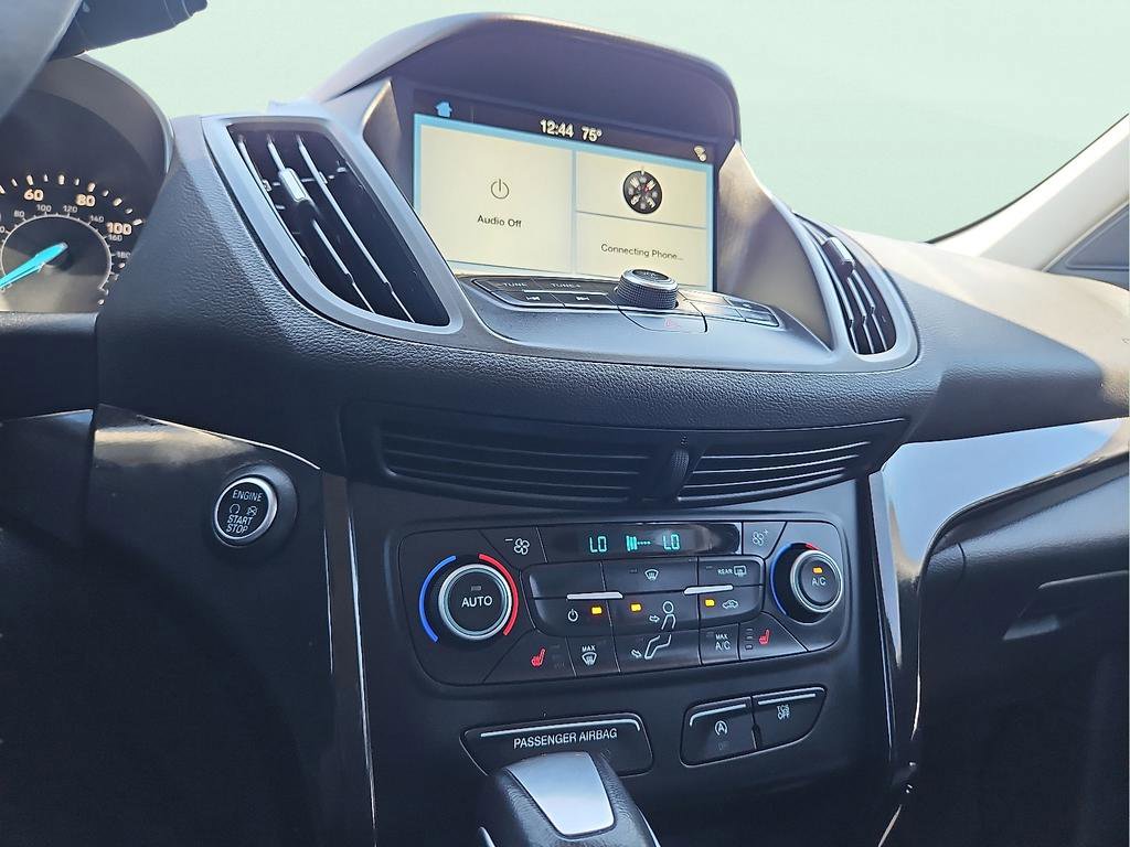 Used 2019 Ford Escape SE FWD image 15