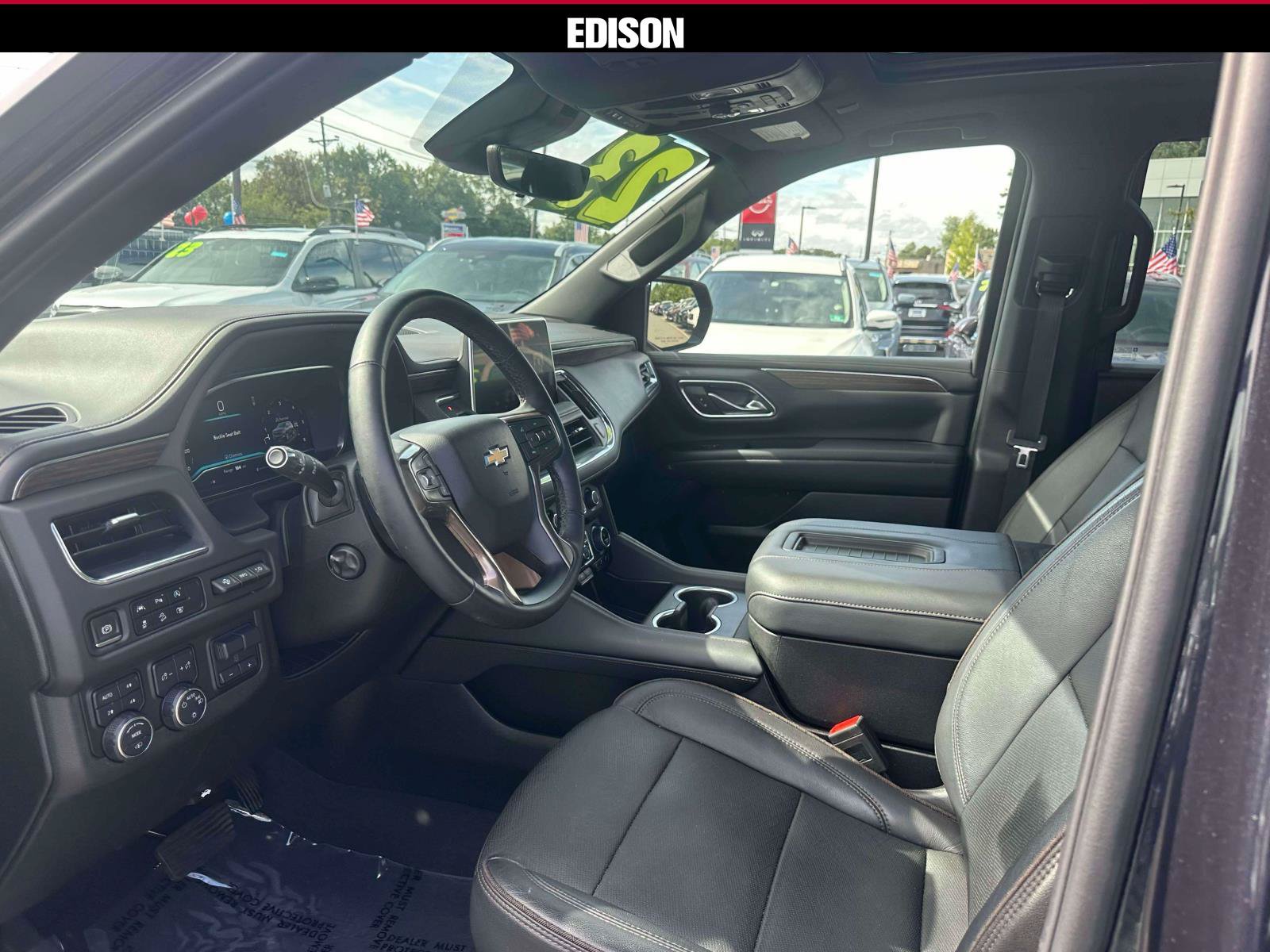 Used 2023 Chevrolet Tahoe High Country AWD/4WD image 14