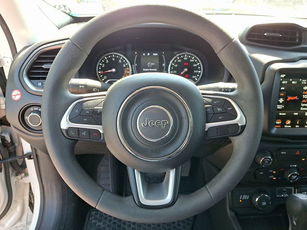 Certified 2023 Jeep Renegade Latitude AWD/4WD image 17