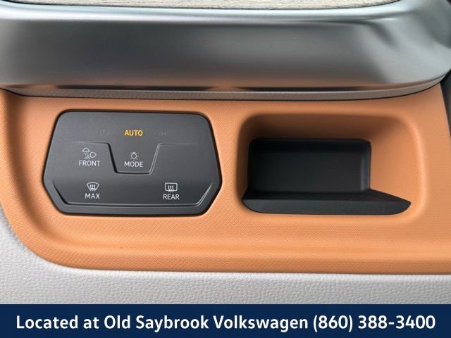 New 2025 Volkswagen ID. Buzz 1st Edition image 34