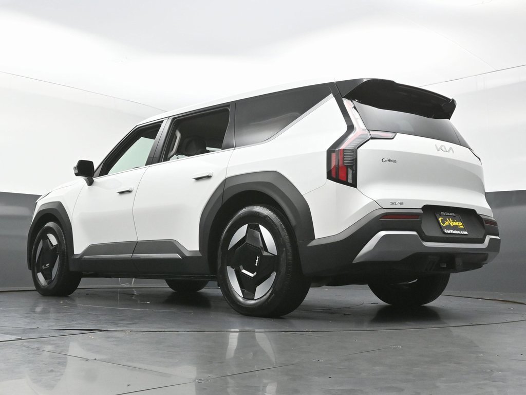 Used 2024 Kia EV9 Light image 56