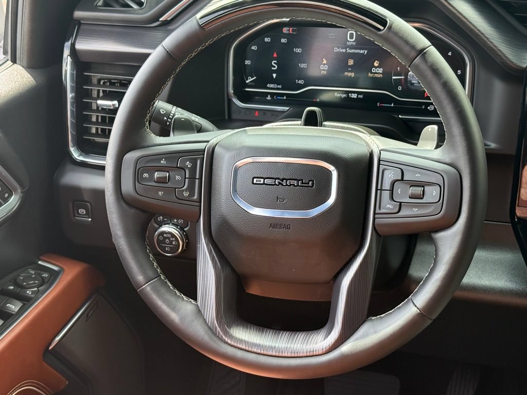 Used 2025 GMC Sierra 1500 Denali Ultimate AWD/4WD image 23