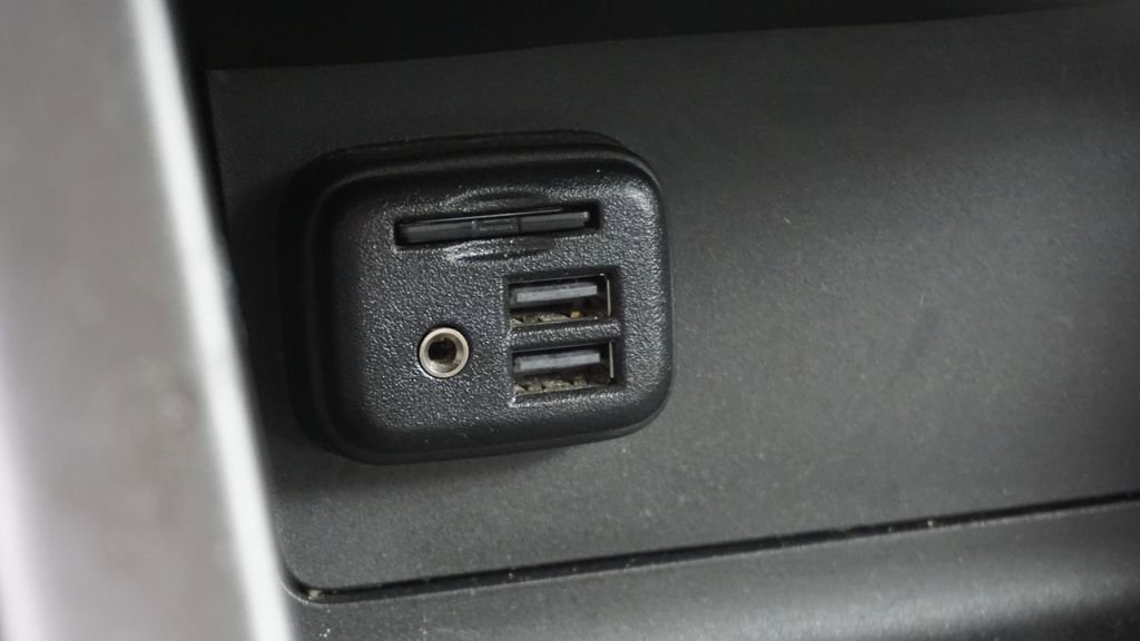 Used 2020 GMC Canyon SLE w/ Elevation Edition image 43