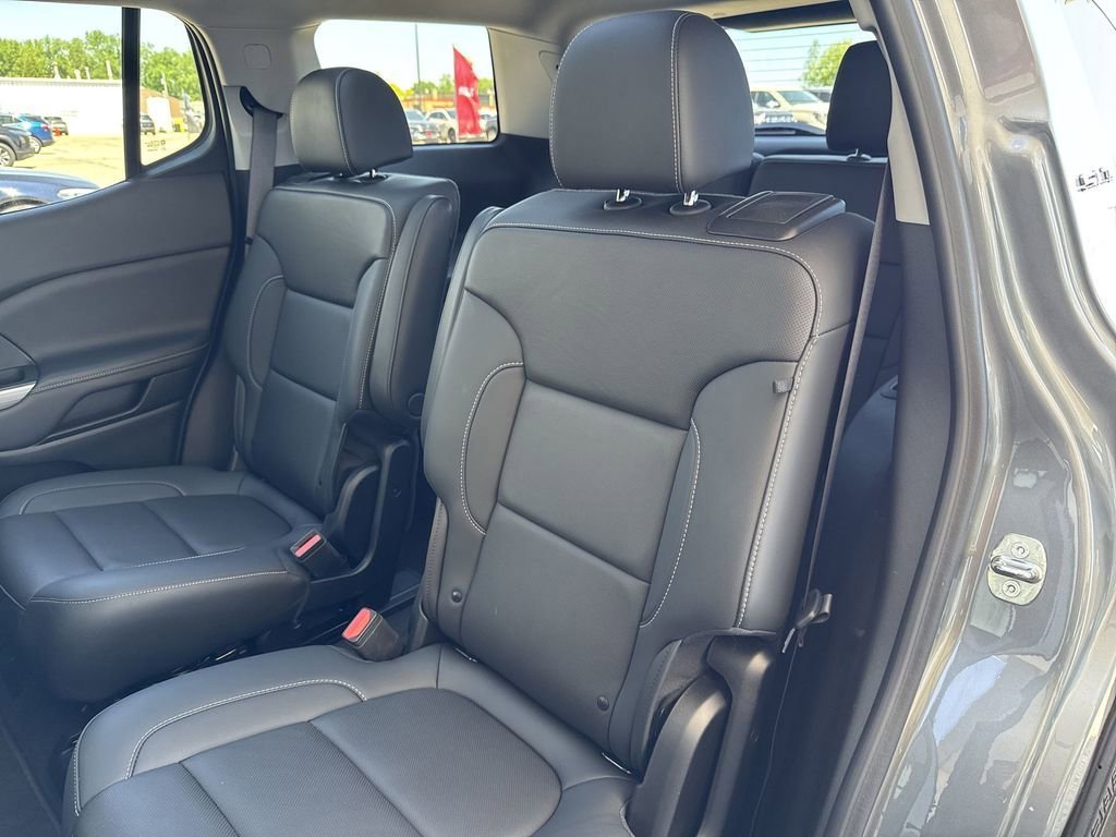 Certified 2023 GMC Acadia SLT w/ Preferred Package AWD/4WD image 23