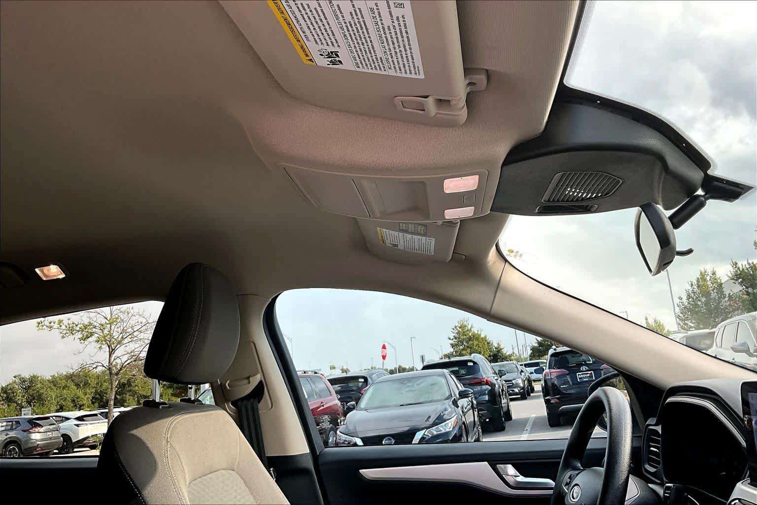 Used 2020 Ford Escape SE FWD image 14