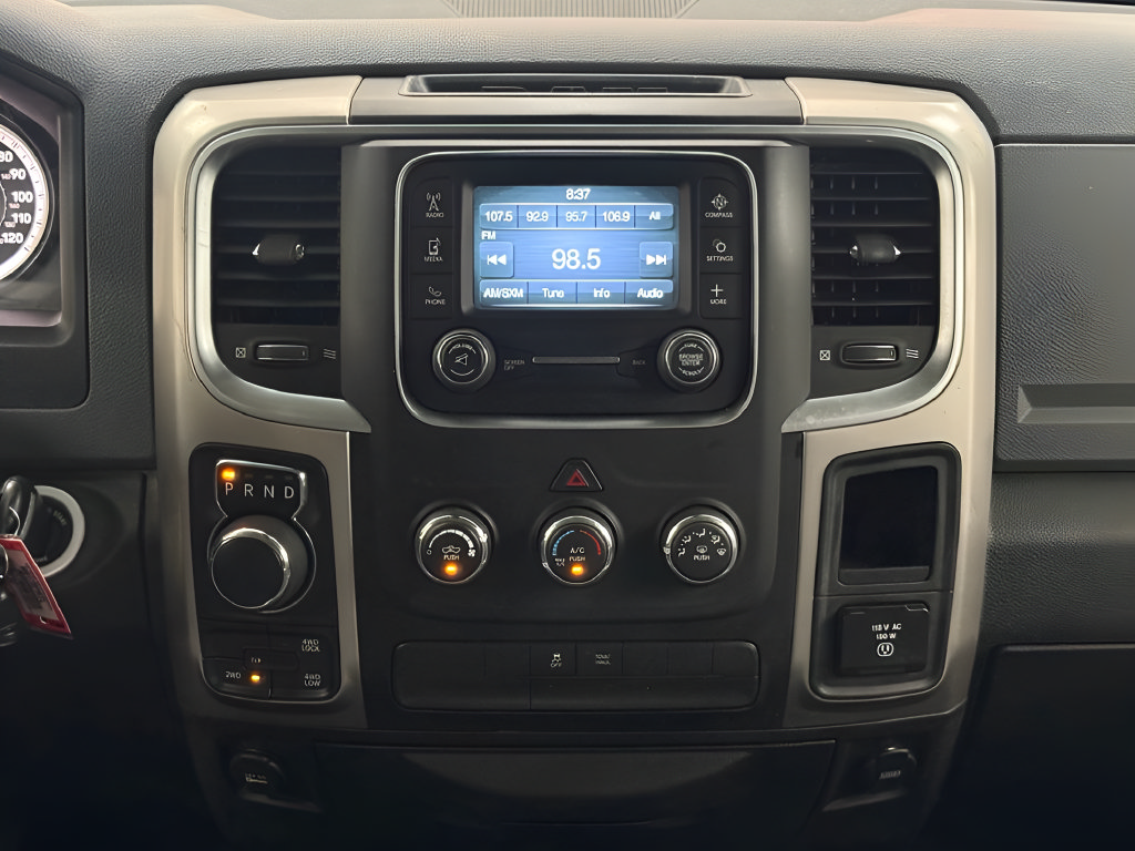 Used 2019 RAM 1500 Classic SLT AWD/4WD image 16