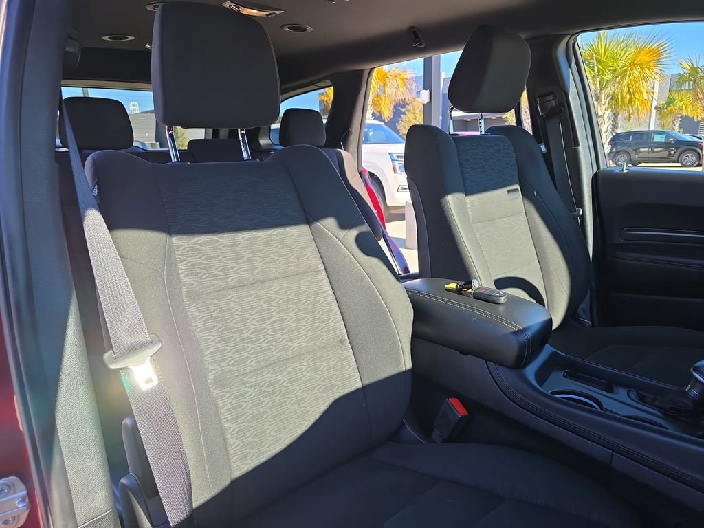 Used 2023 Dodge Durango SXT image 12