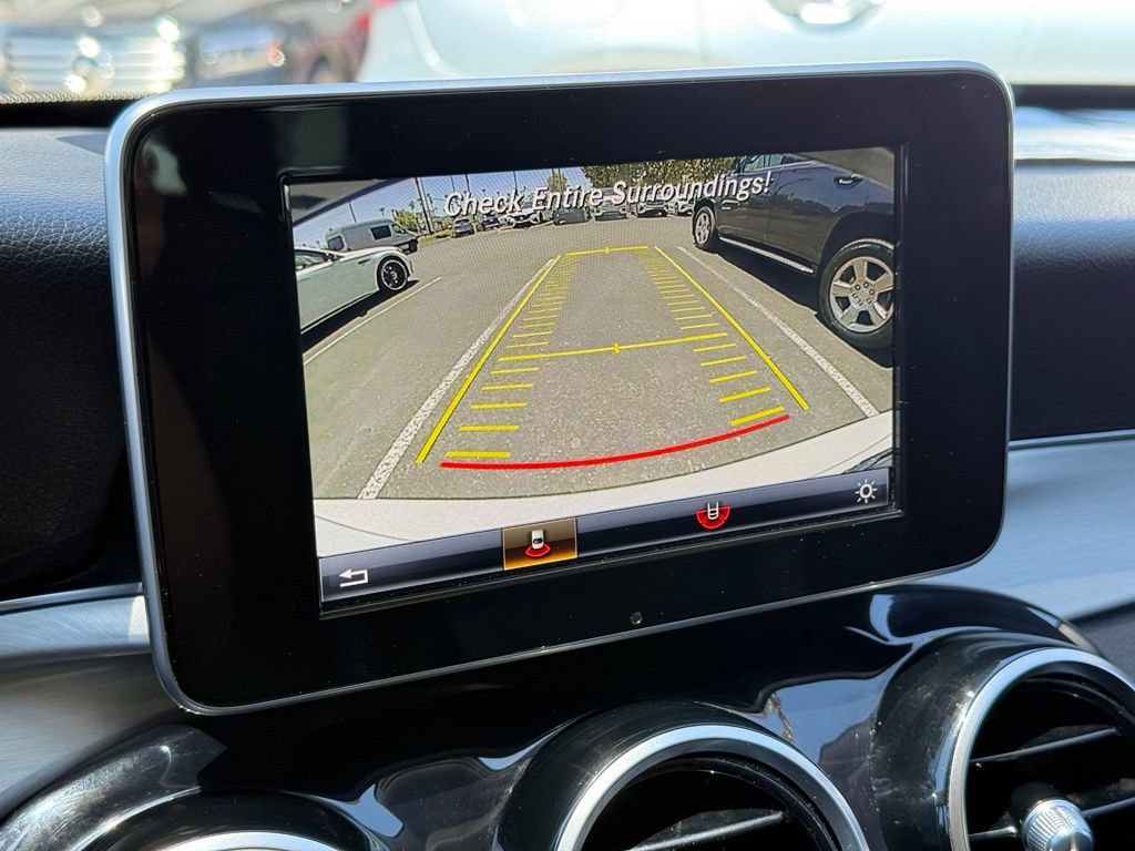 Certified 2016 Mercedes-Benz C 300 Sedan image 4