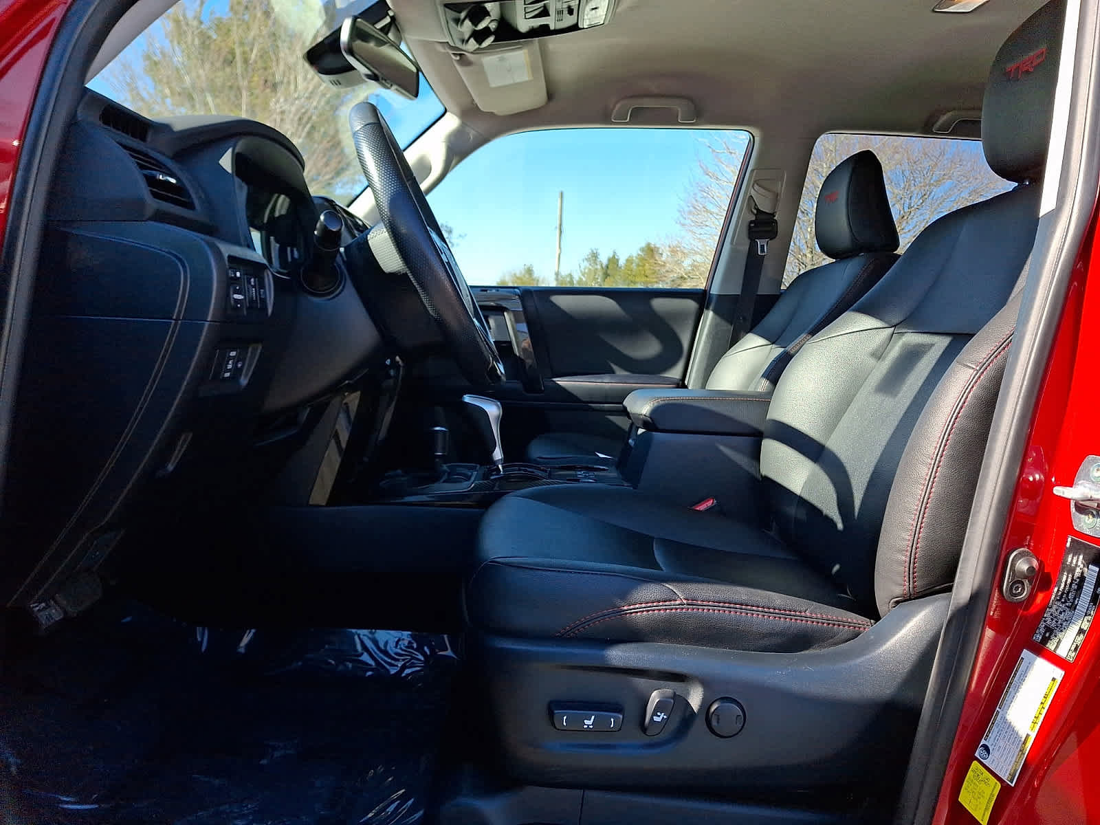 Certified 2024 Toyota 4Runner TRD Off-Road Premium image 13