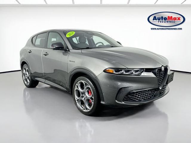 Used 2024 Alfa Romeo Tonale Ti AWD/4WD image 1