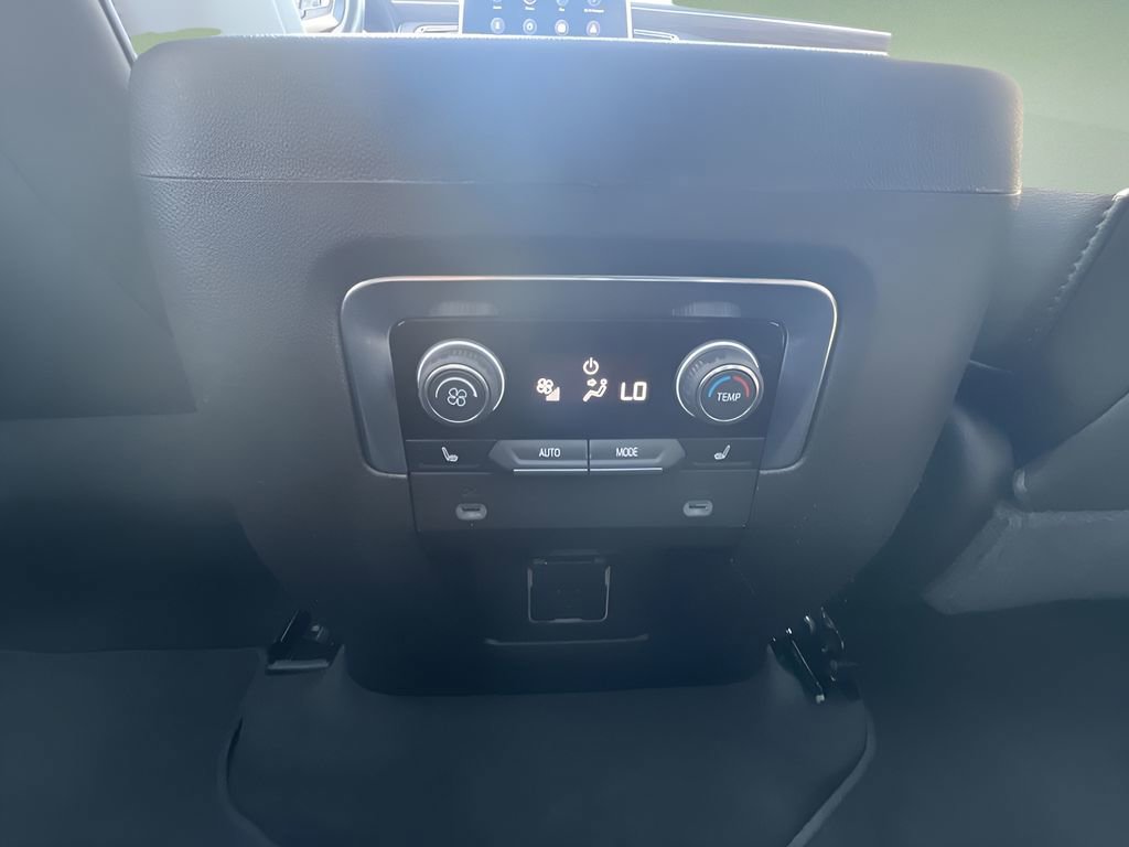 Certified 2021 Chevrolet Tahoe Premier w/ Premium Package image 22