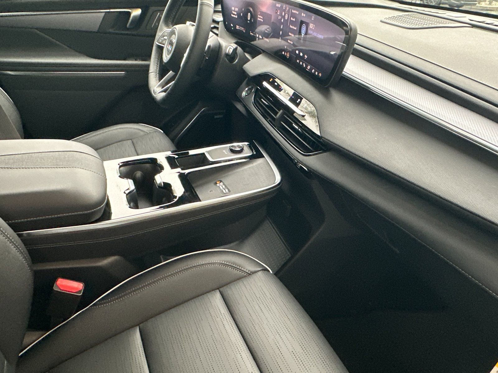 New 2026 Buick Enclave Sport Touring FWD image 17