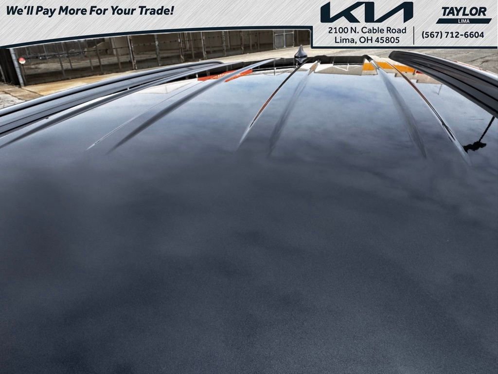 Used 2024 Kia Sorento S image 19