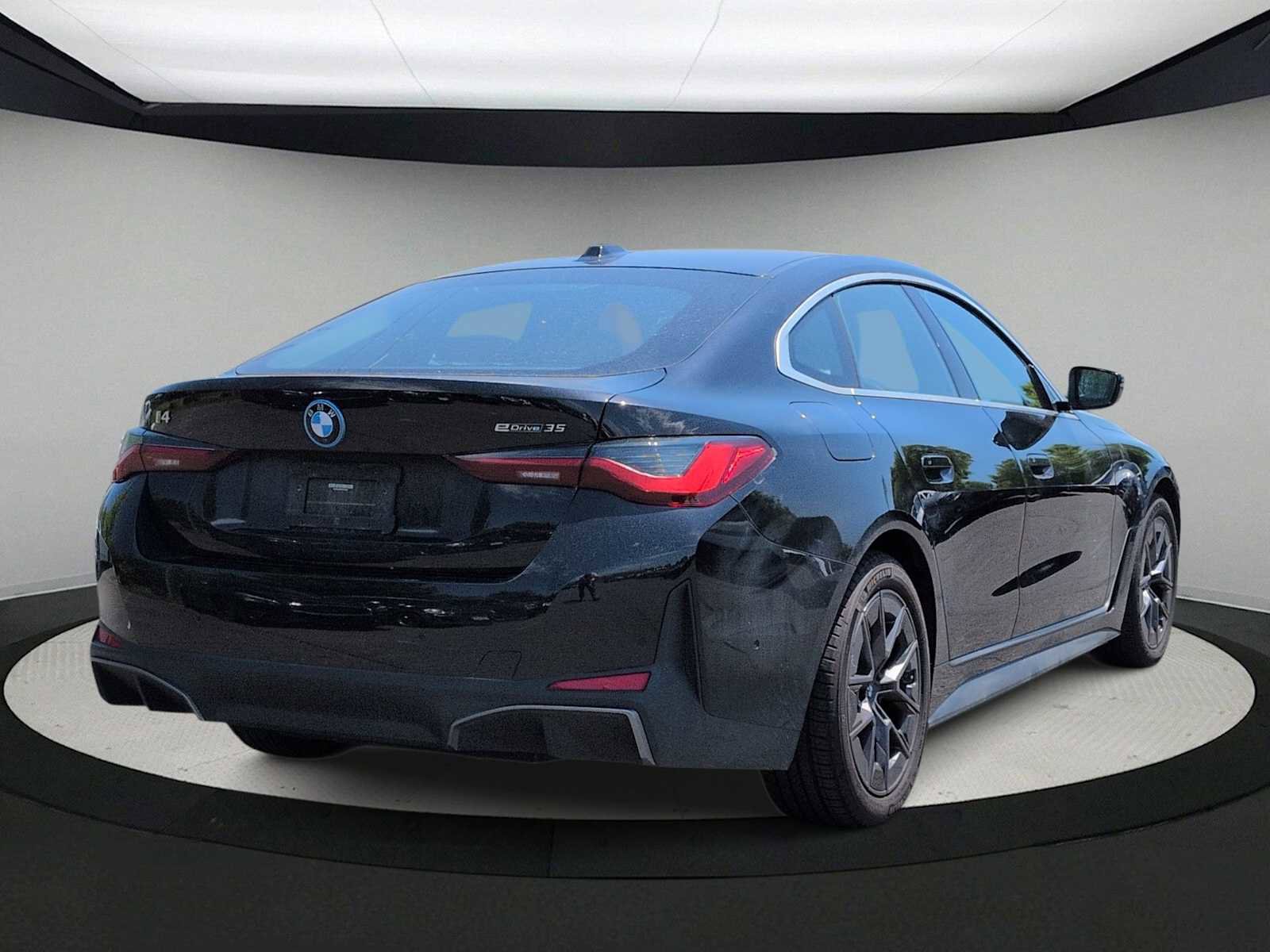 Certified 2023 BMW i4 eDrive35 w/ Premium Package RWD image 8