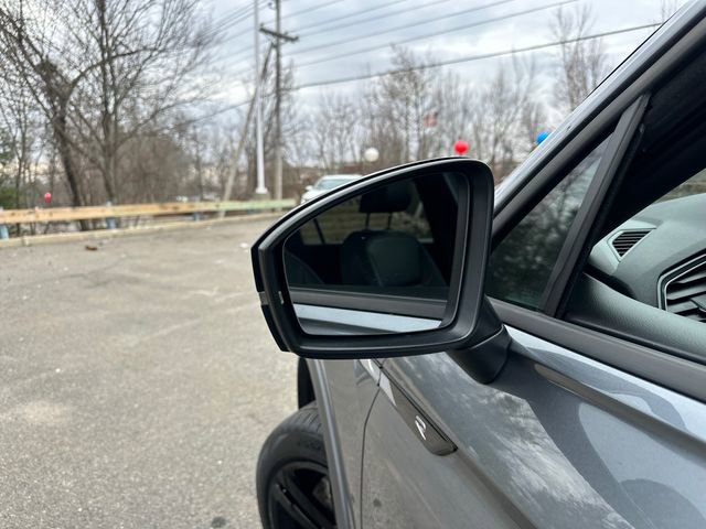 Used 2023 Volkswagen Tiguan SE R-Line AWD/4WD image 17