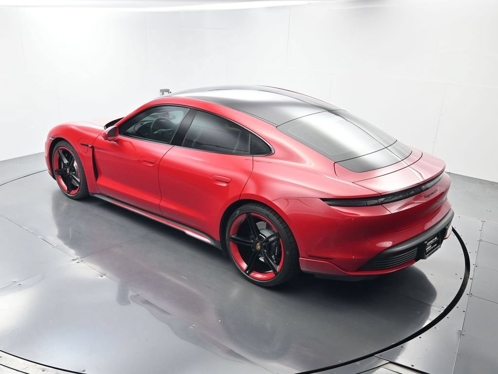Certified 2022 Porsche Taycan 4S AWD/4WD image 33