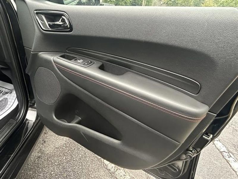 Used 2024 Dodge Durango GT image 21