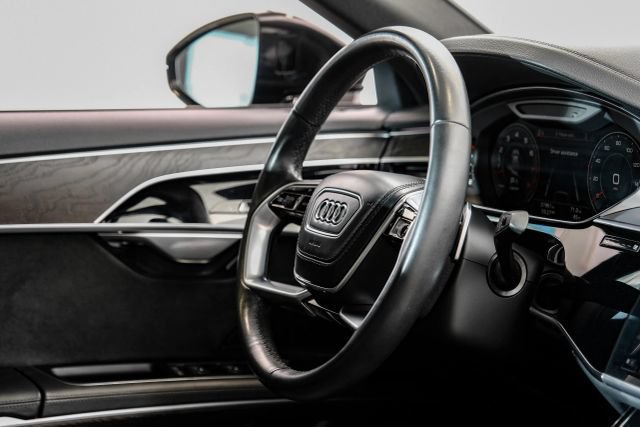 Used 2022 Audi A8 L 3.0T w/ Executive Package AWD/4WD image 18
