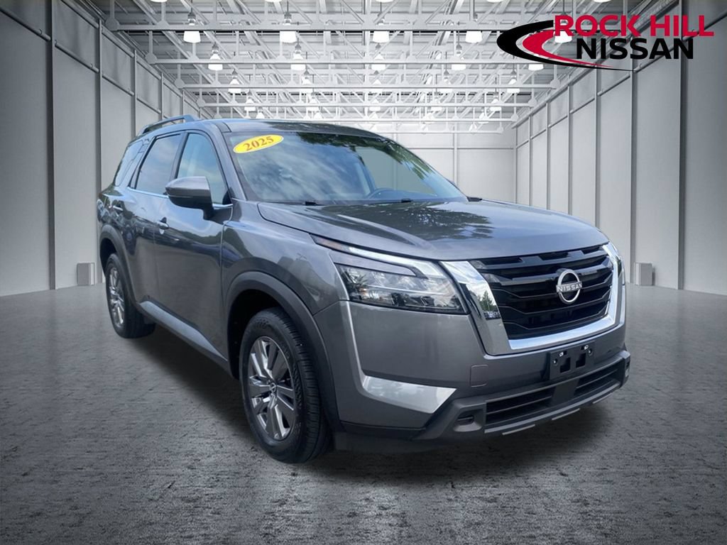 Certified 2025 Nissan Pathfinder SV