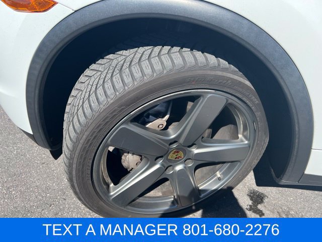 Used 2014 Porsche Cayenne S AWD/4WD image 10