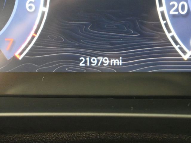 Used 2024 Jeep Grand Cherokee L Laredo image 18