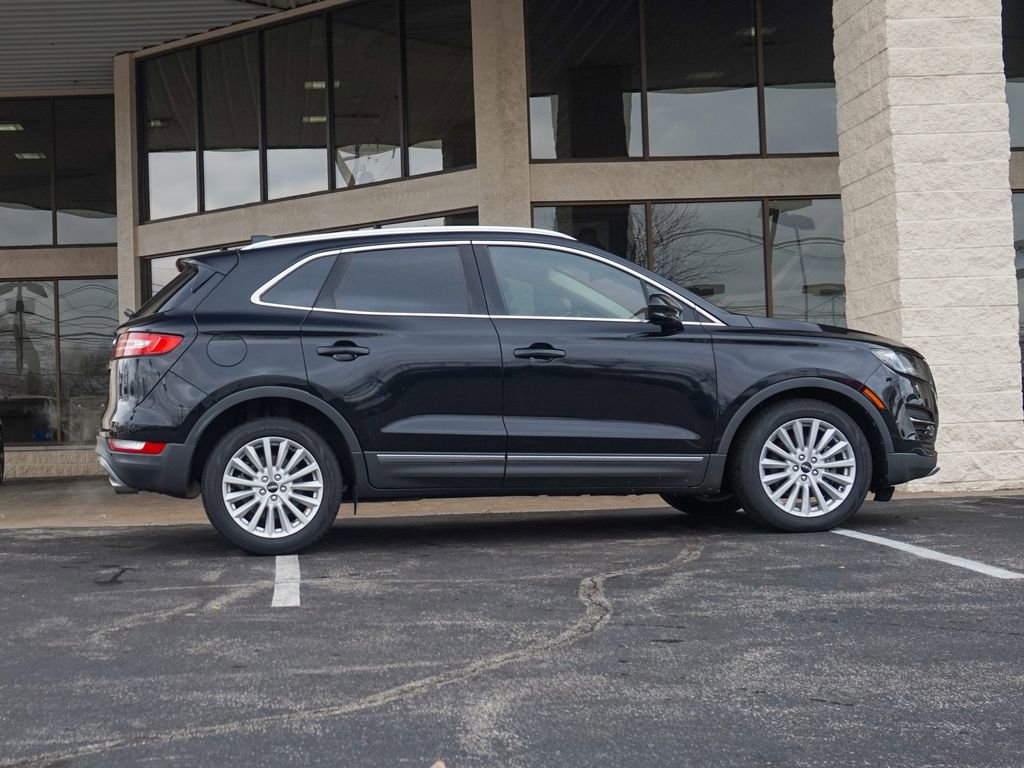 Used 2019 Lincoln MKC Premiere image 3