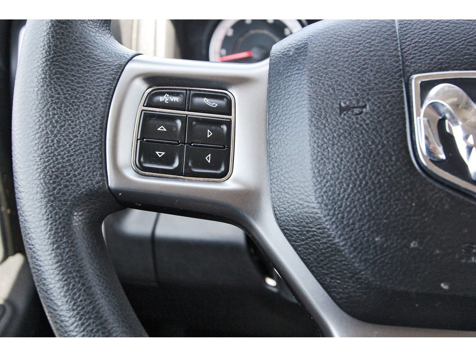 Used 2024 RAM 1500 Classic SLT AWD/4WD image 17