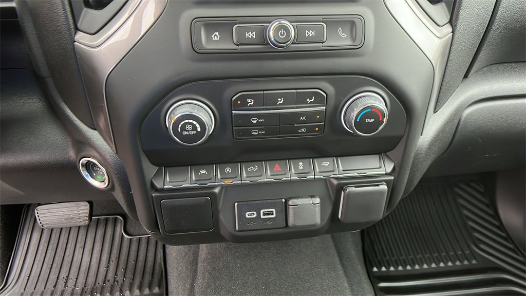 New 2026 Chevrolet Silverado 1500 Custom image 24