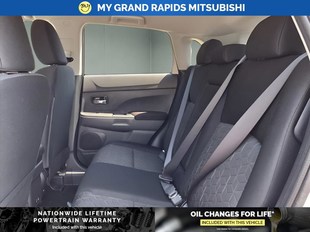 New 2025 Mitsubishi Outlander Sport LE image 5