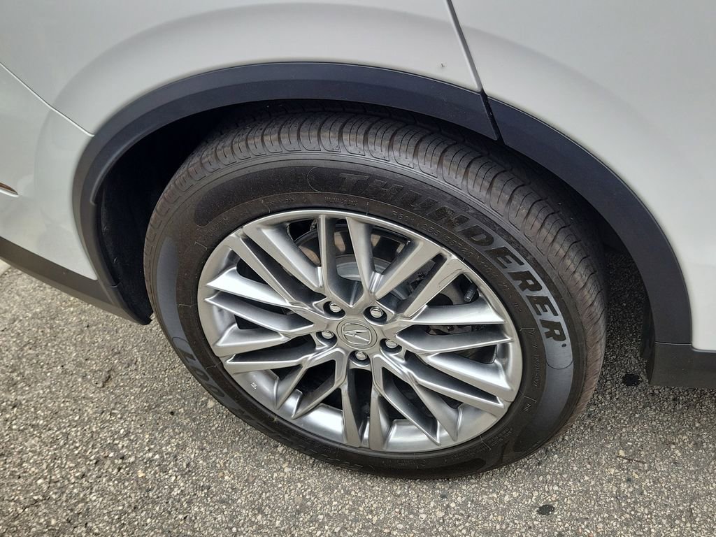 Used 2024 Acura MDX SH-AWD w/ Advance Package image 15