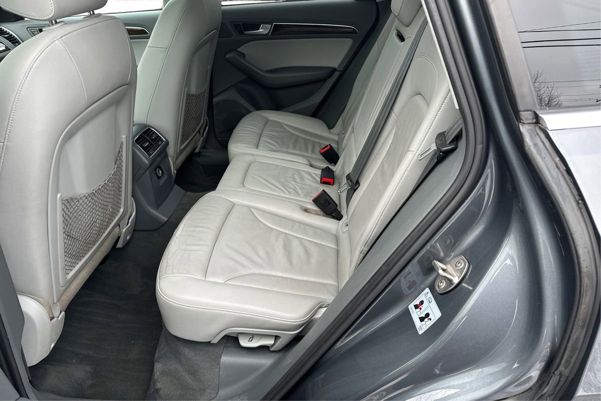 Used 2013 Audi Q5 2.0T Premium w/ Convenience Pkg image 10