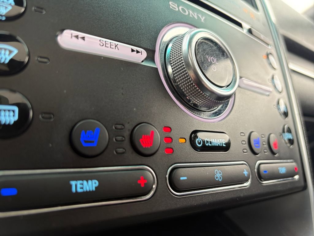 Used 2016 Ford Explorer Limited w/ Equipment Group 301A image 6