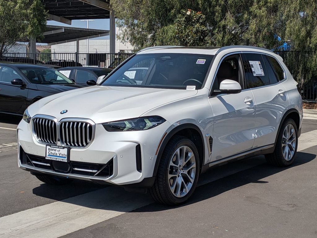 Certified 2024 BMW X5 sDrive40i w/ Parking Assistance Package RWD image 2