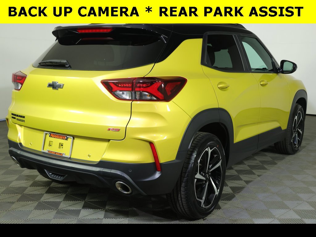 Used 2023 Chevrolet TrailBlazer RS w/ Sun and Liftgate Package image 14
