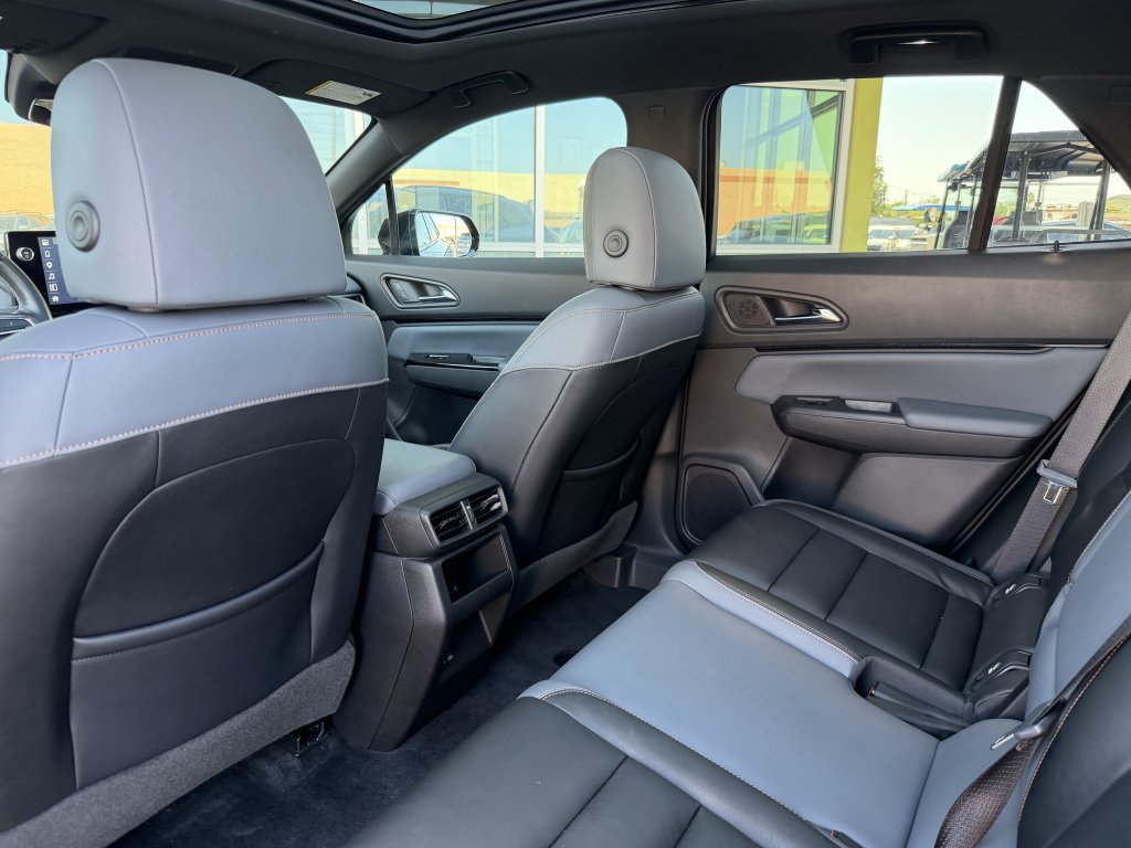 Used 2024 Honda Prologue Touring image 35