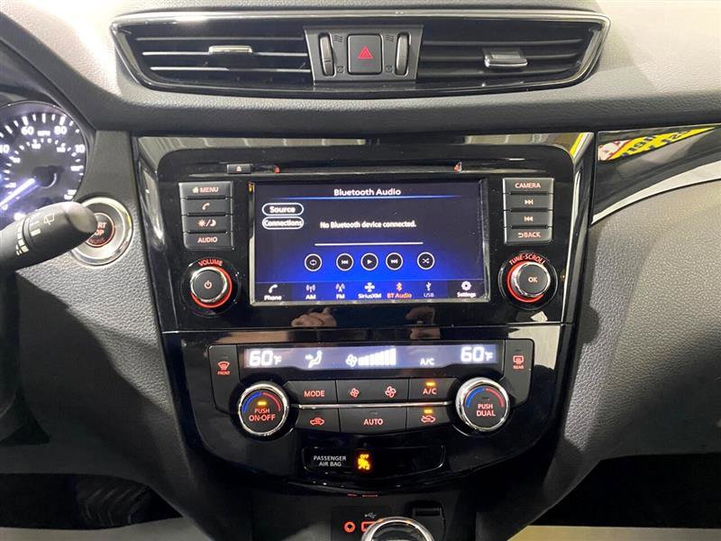 Used 2020 Nissan Rogue Sport SV w/ All-Weather Package image 11