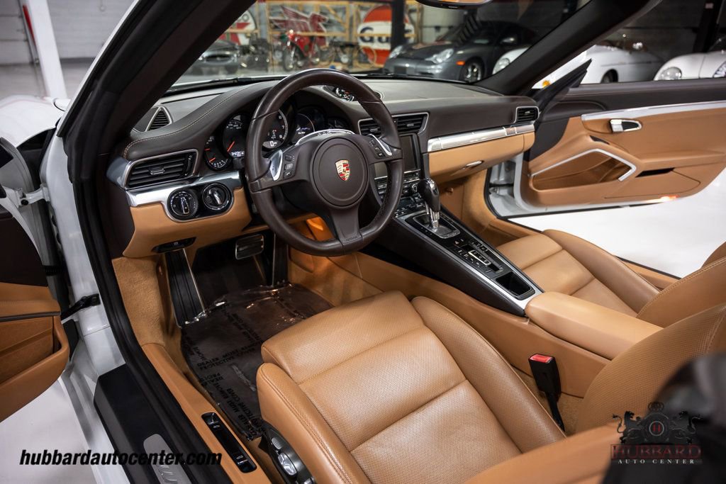 Used 2015 Porsche 911 4 Cabriolet image 18