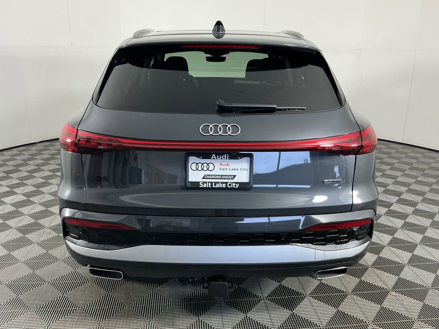 Certified 2025 Audi Q5 Premium w/ Premium Plus AWD/4WD image 7