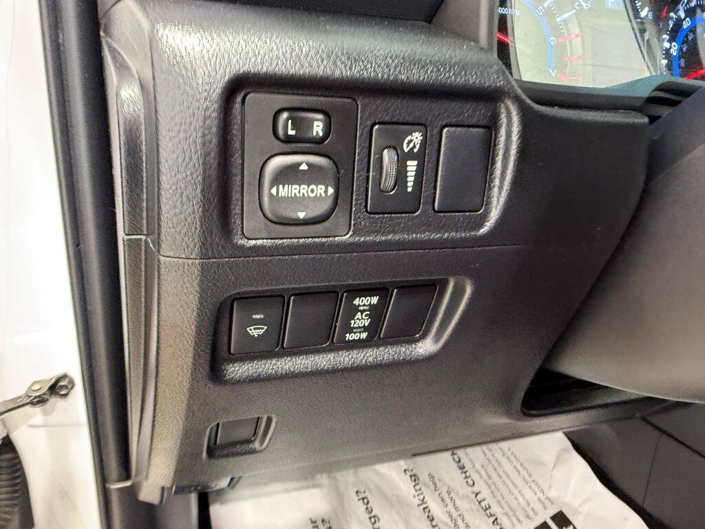 Used 2016 Toyota 4Runner SR5 Premium RWD image 22