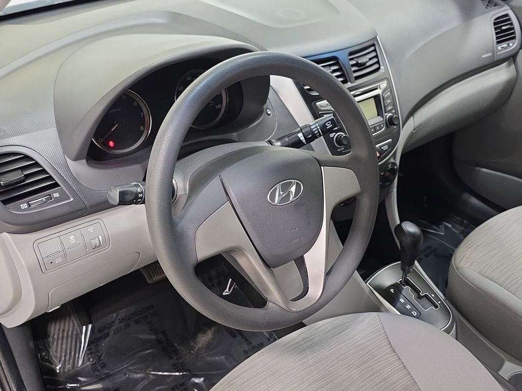 Used 2017 Hyundai Accent SE image 16