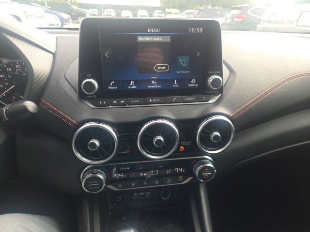 Used 2024 Nissan Sentra SR FWD image 9