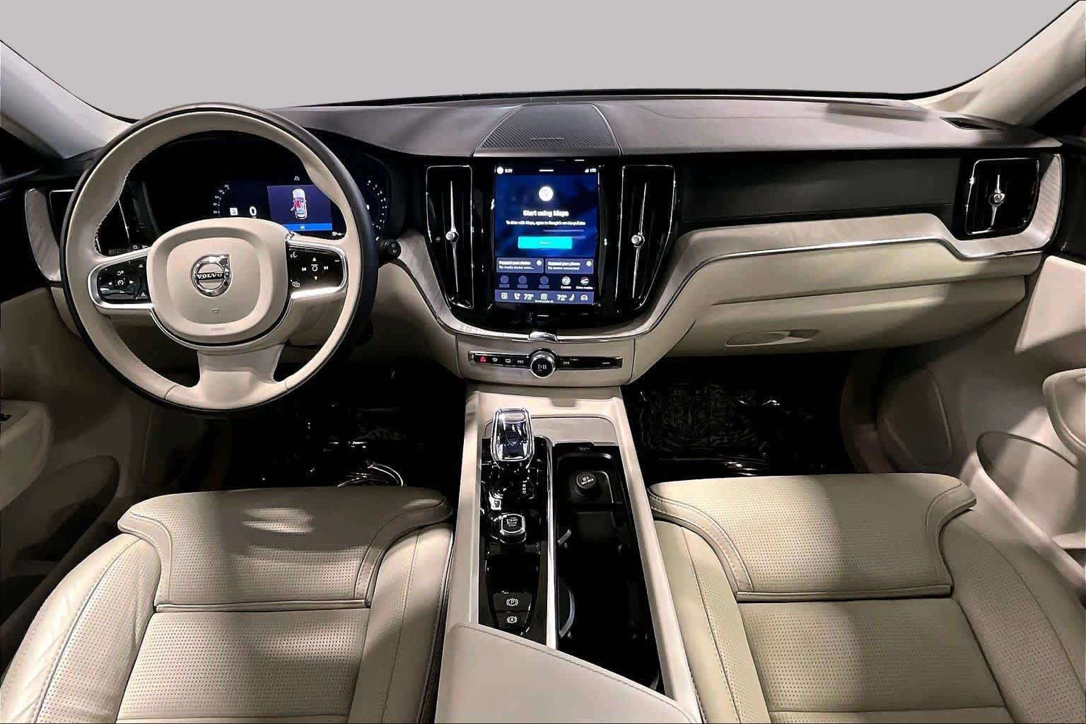 Used 2024 Volvo XC60 B5 Ultimate w/ Climate Package AWD/4WD image 15