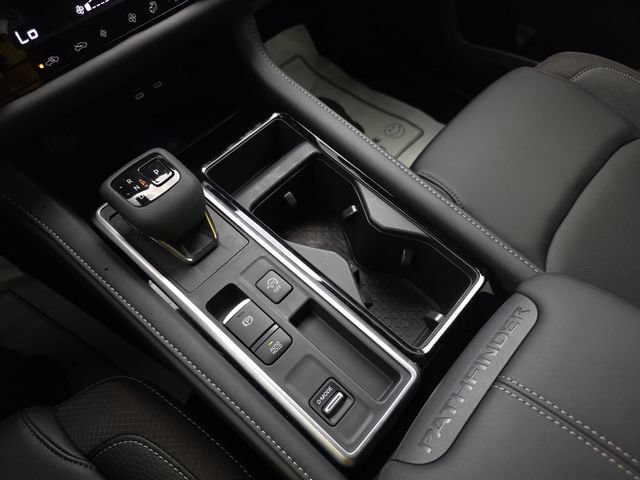 New 2026 Nissan Pathfinder SL FWD image 29